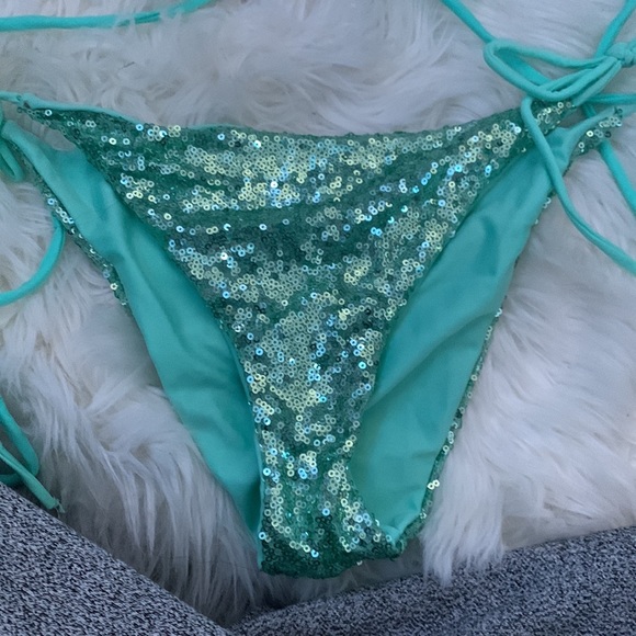 Beautiful sequin & rhinestone bikini! - Picture 3 of 5